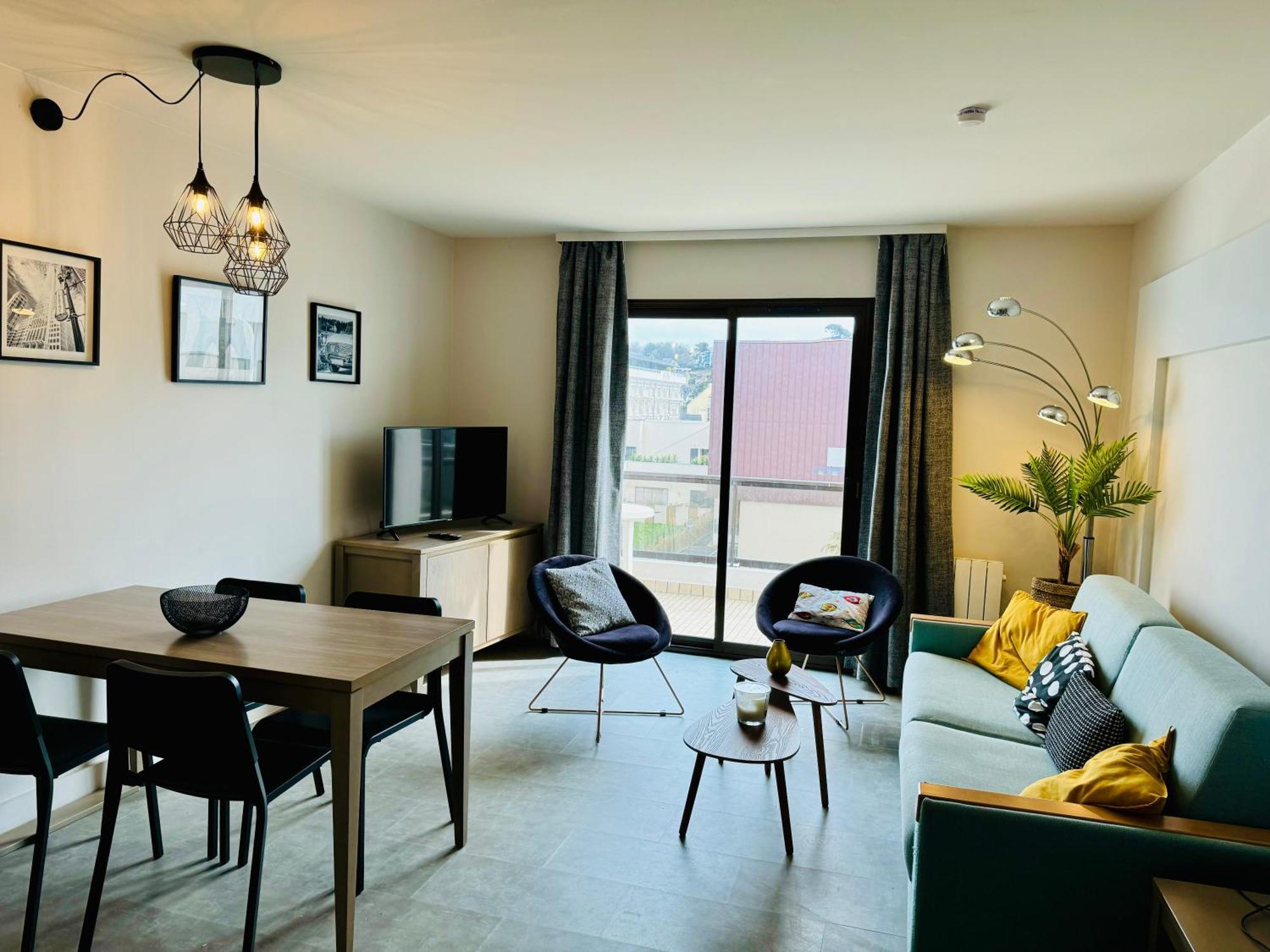 Apartamento Vue 50m De La Plage, Wifi Gratuit *