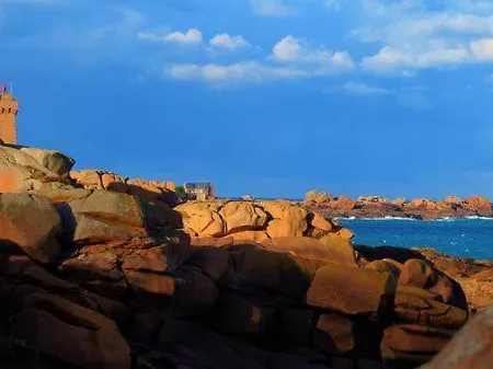 Appartement Vue Mer 50M De La Plage, Wifi Gratuit Perros-Guirec Exterior foto