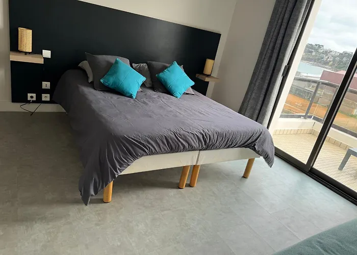 Appartement Vue Mer 50M De La Plage, Wifi Gratuit
